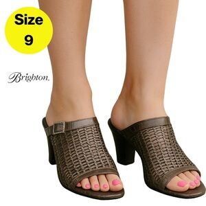 2/for $20 🪩 BRIGHTON Pewter Gray Snakeskin Slide On Heel (Size 9)